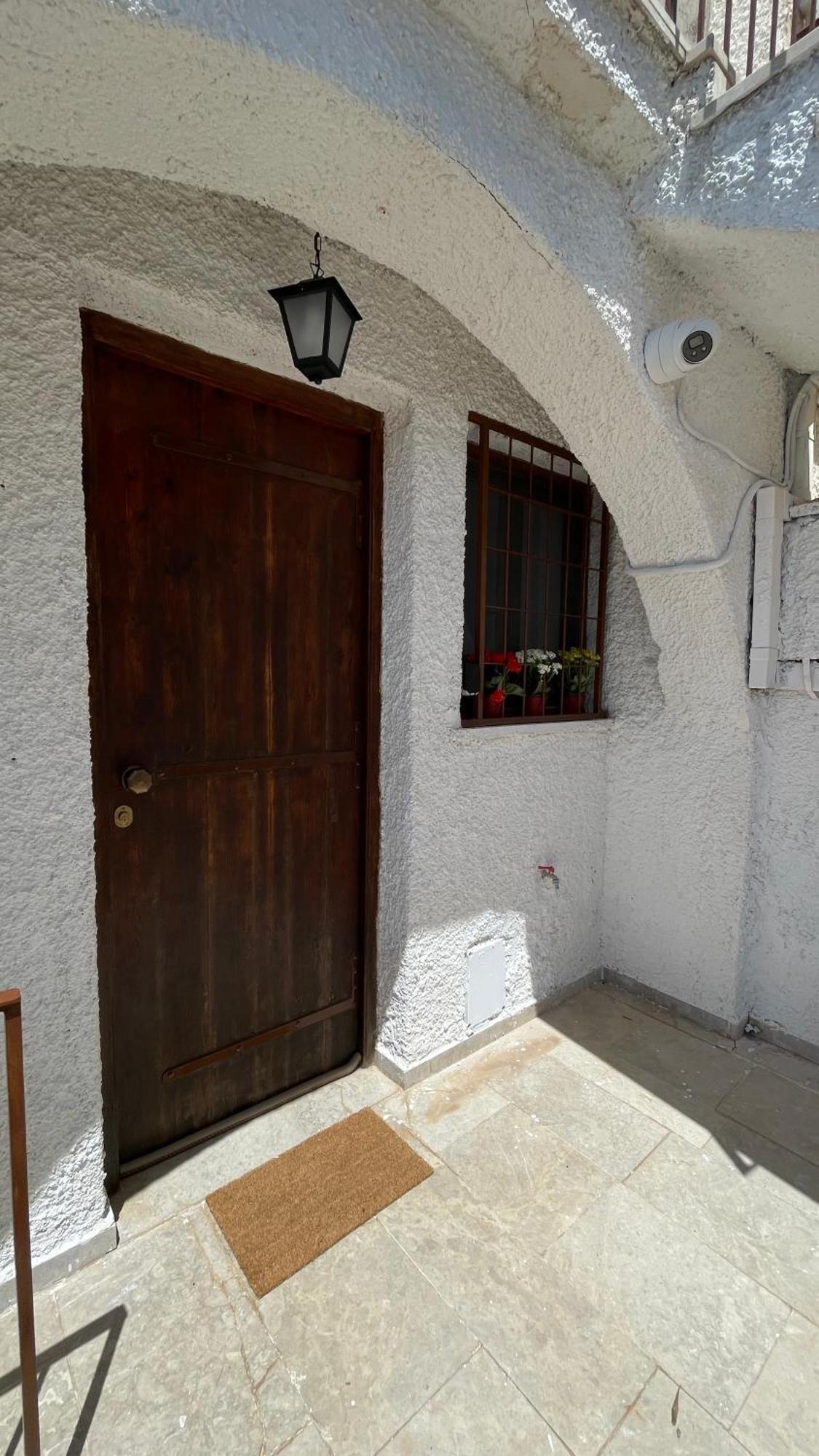 Zenso Studios Tolón Extérieur photo