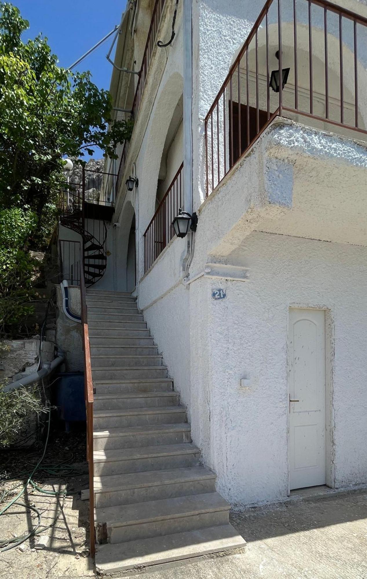 Zenso Studios Tolón Extérieur photo